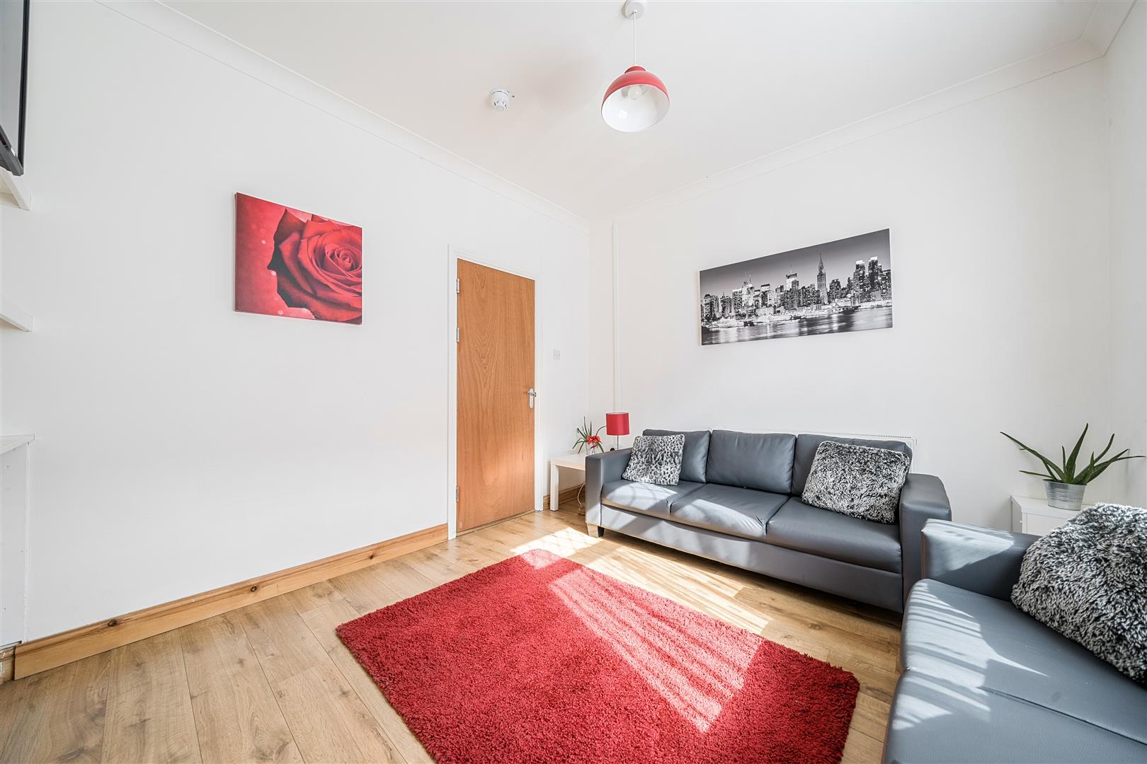 Glamorgan Street, Sandfields, Swansea, SA1 3SY